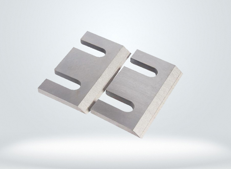 刀口(kǒu)鑲鋼刀